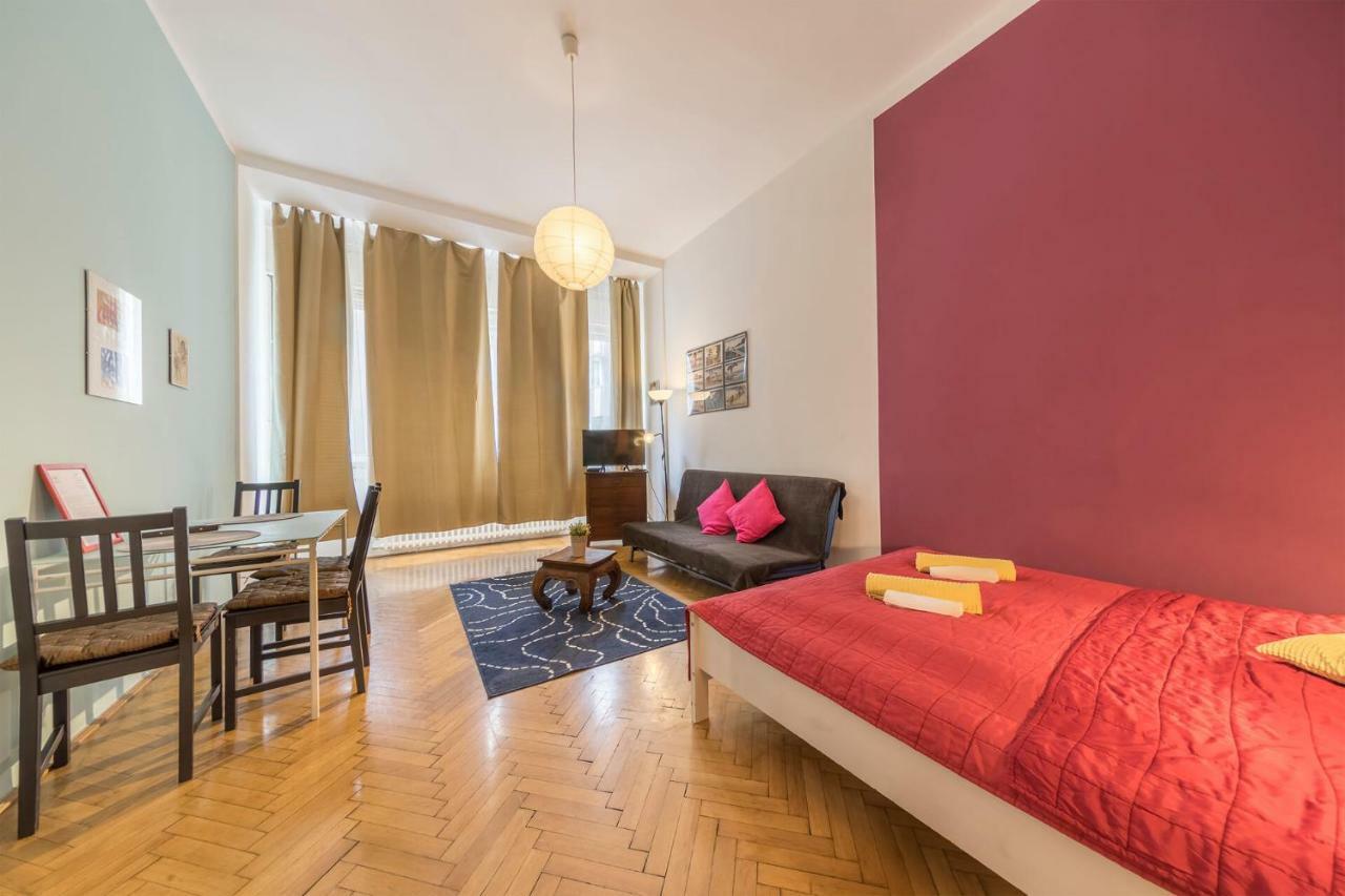 Miso Apartment Budapest Exteriör bild