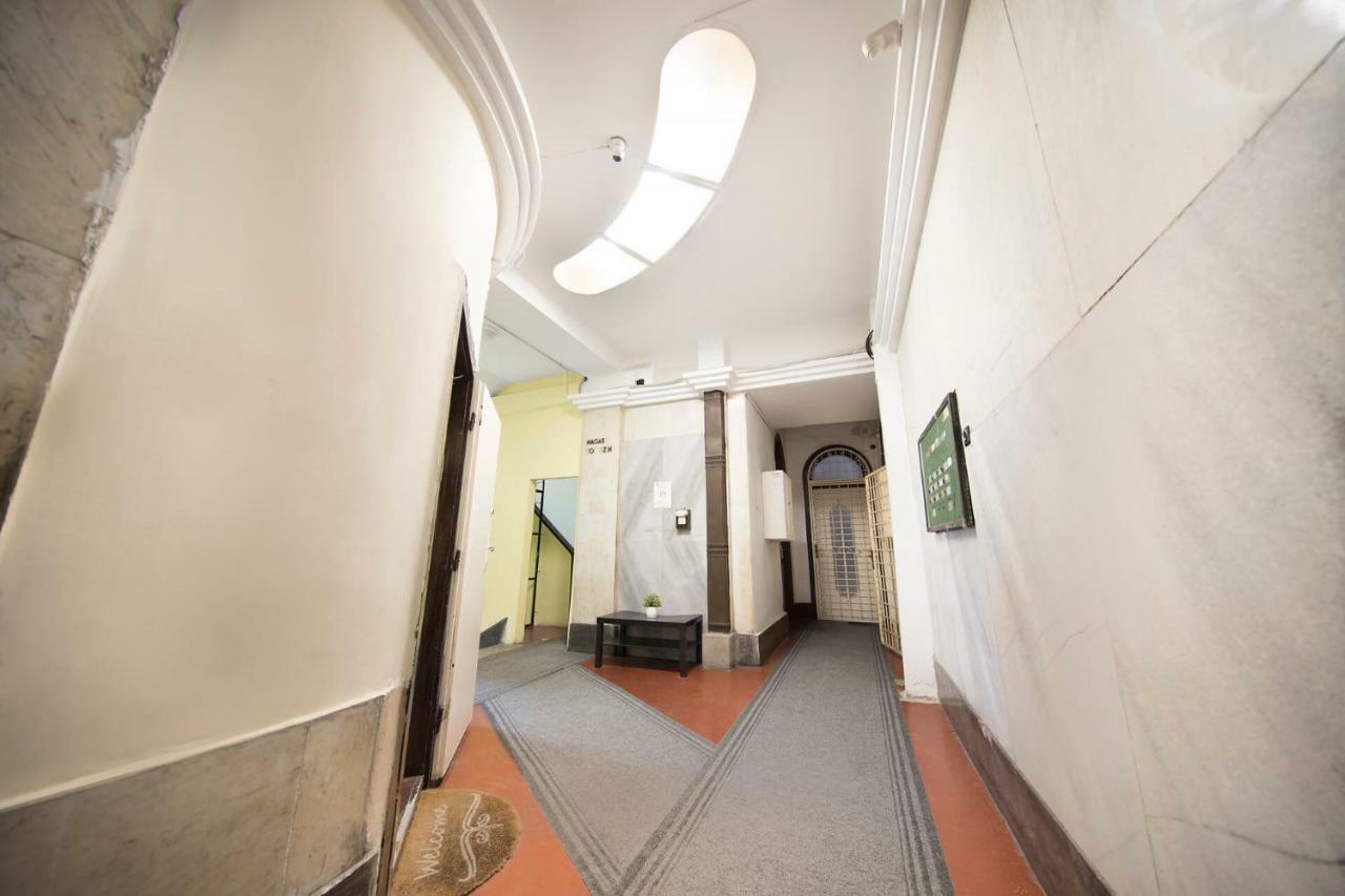 Miso Apartment Budapest Exteriör bild